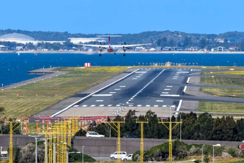 Airport runway context