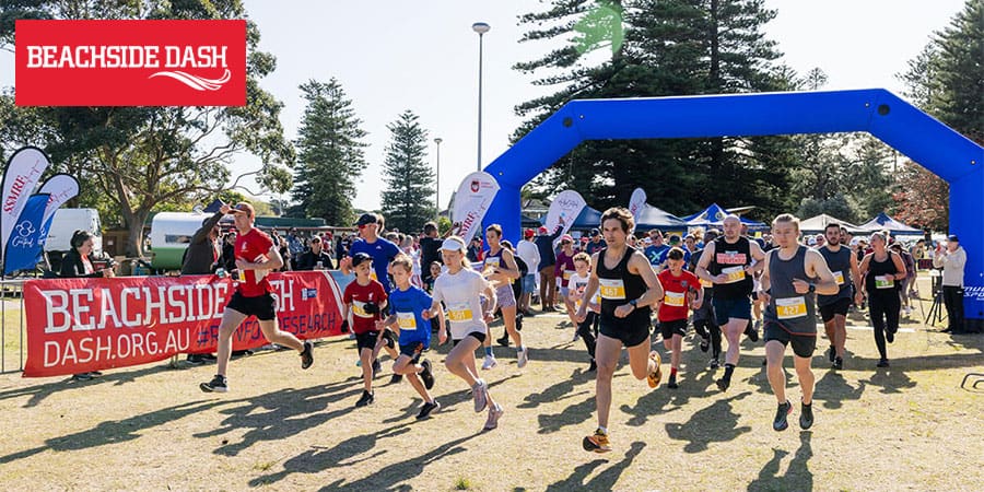 Beachside running event context