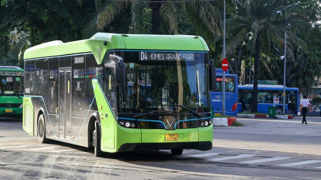 Modern electric city bus. Contextual image for Sydney Airport electric bus rollout.
